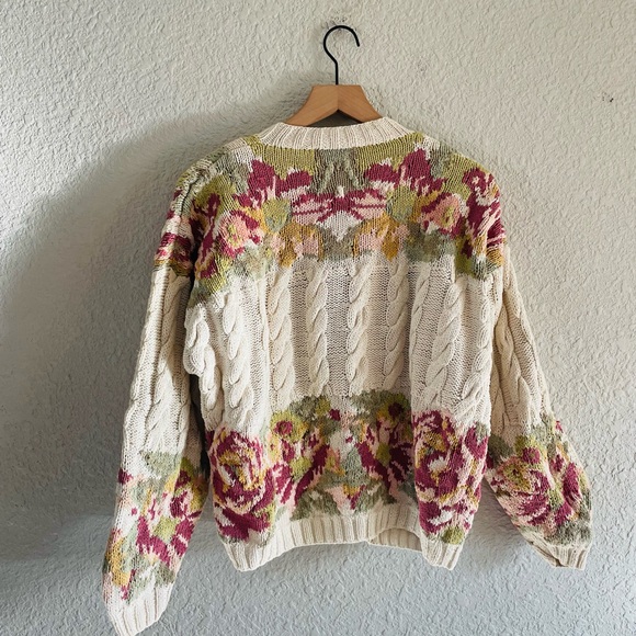 Handknitted VIntage Express Floral Cream Cardigan Sweater - Picture 12 of 16